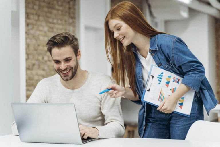 Como fazer o marketing e vendas da sua empresa andarem juntos? Confira